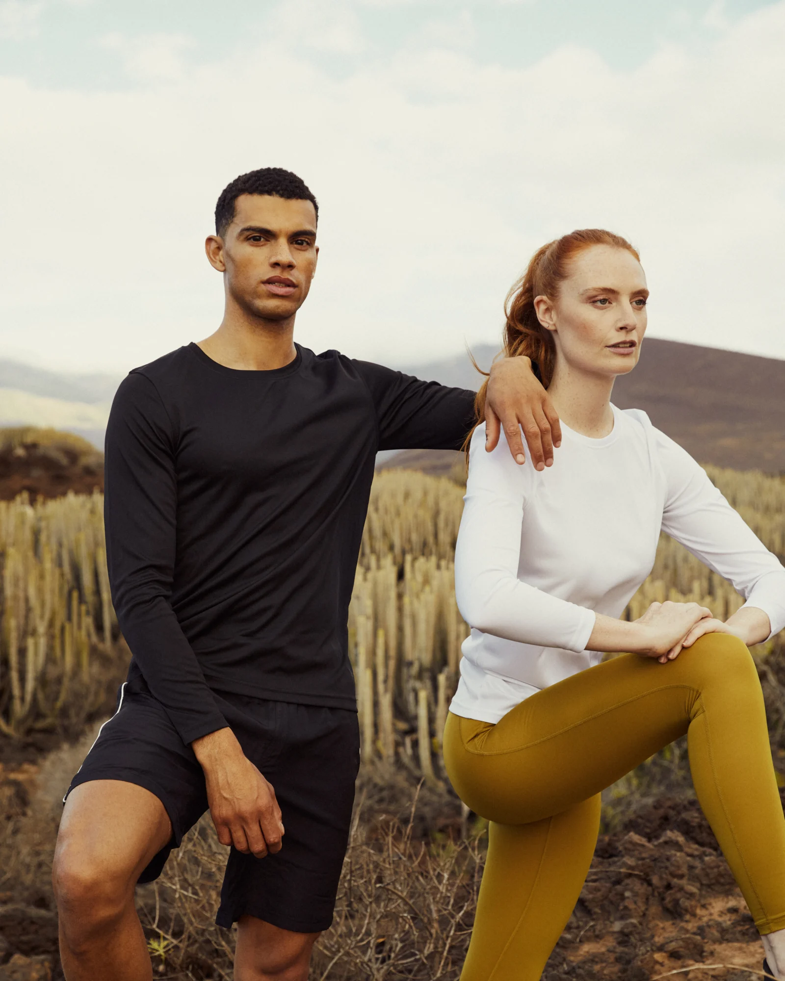 Clique Basic Active-T L/S longsleeve T-shirt heren op een model