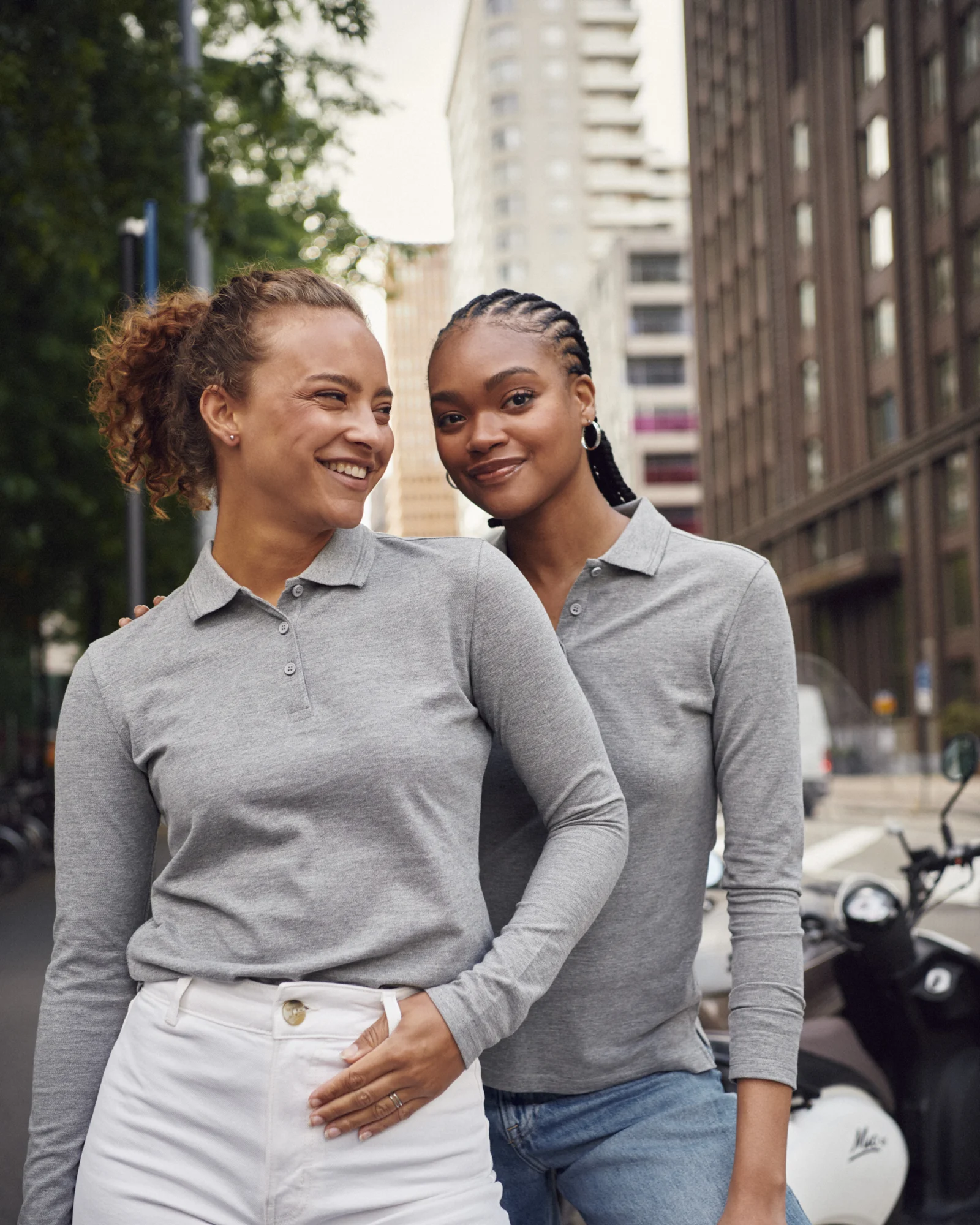 Clique Manhattan L/S polo lange mouw dames op een model