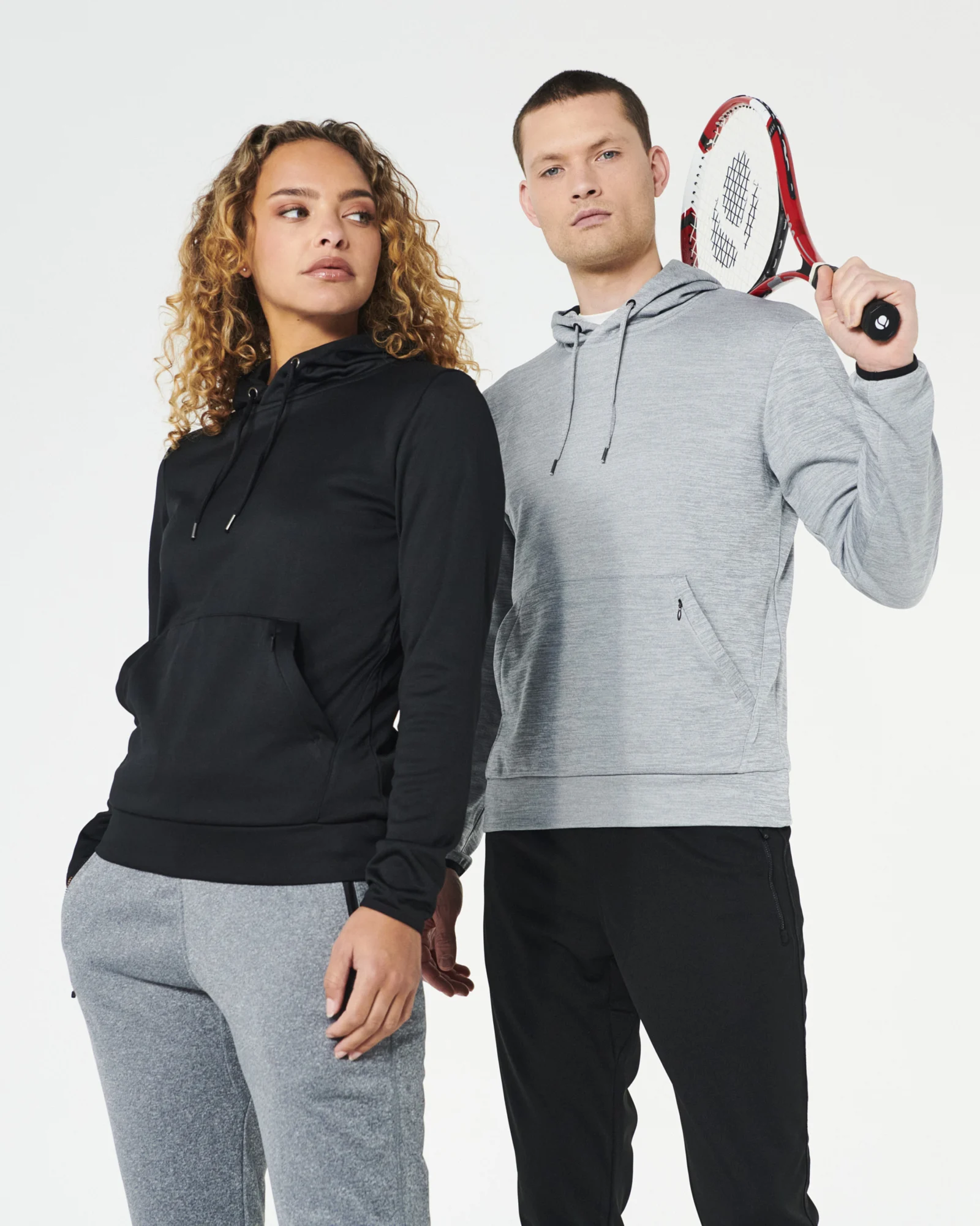Clique Odessa joggingbroek unisex op een model