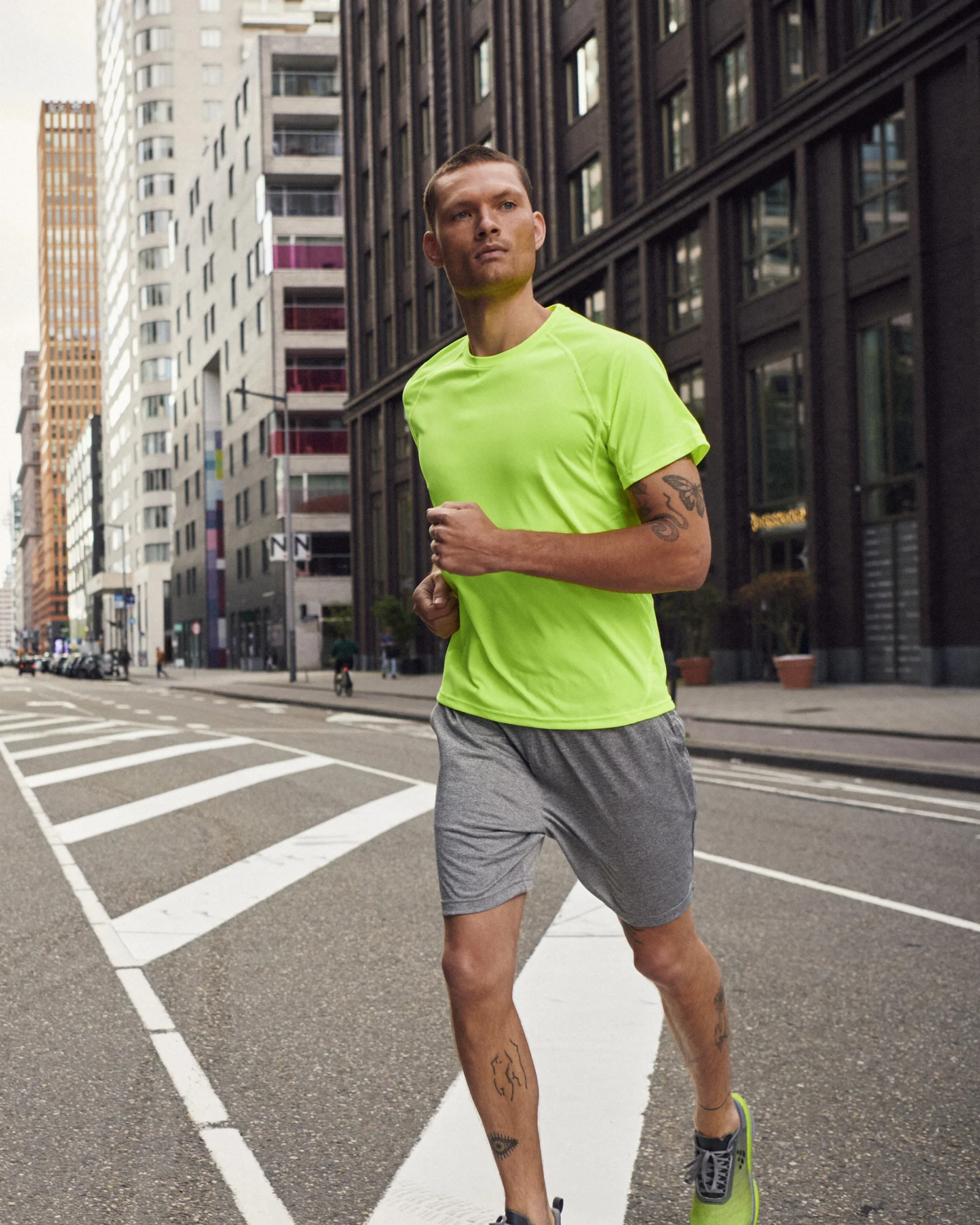 Clique Premium Active-T T-shirt heren op een model