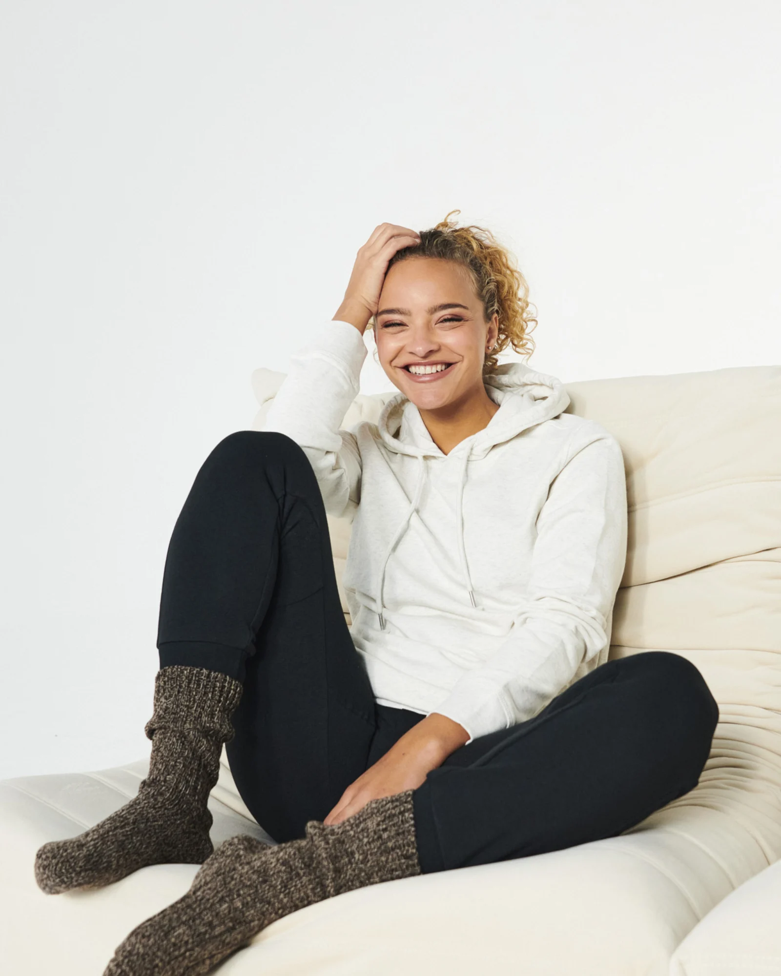Clique Premium OC Hoody hoodie dames op een model