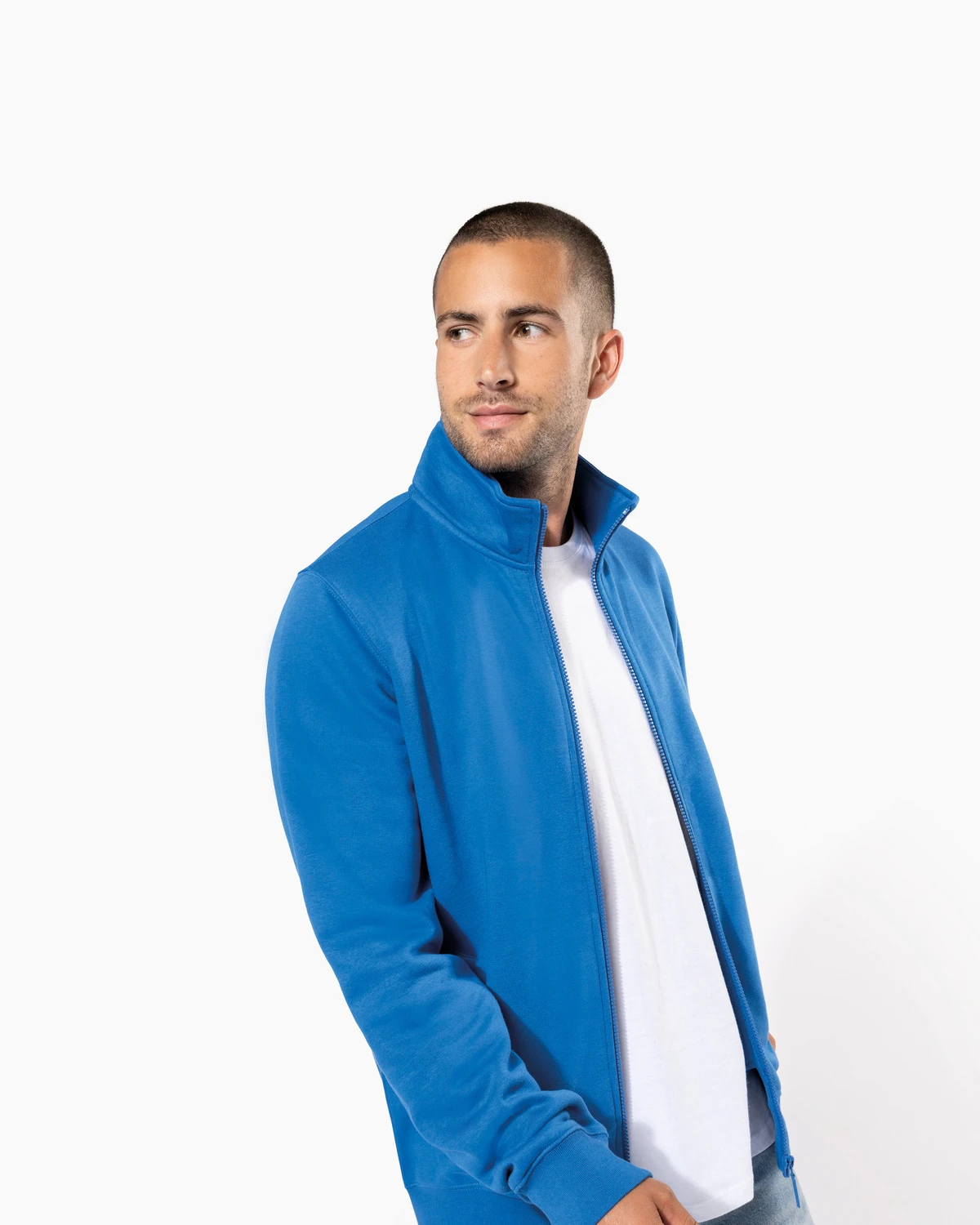 Kariban K4010 Herenjas gedragen door een model