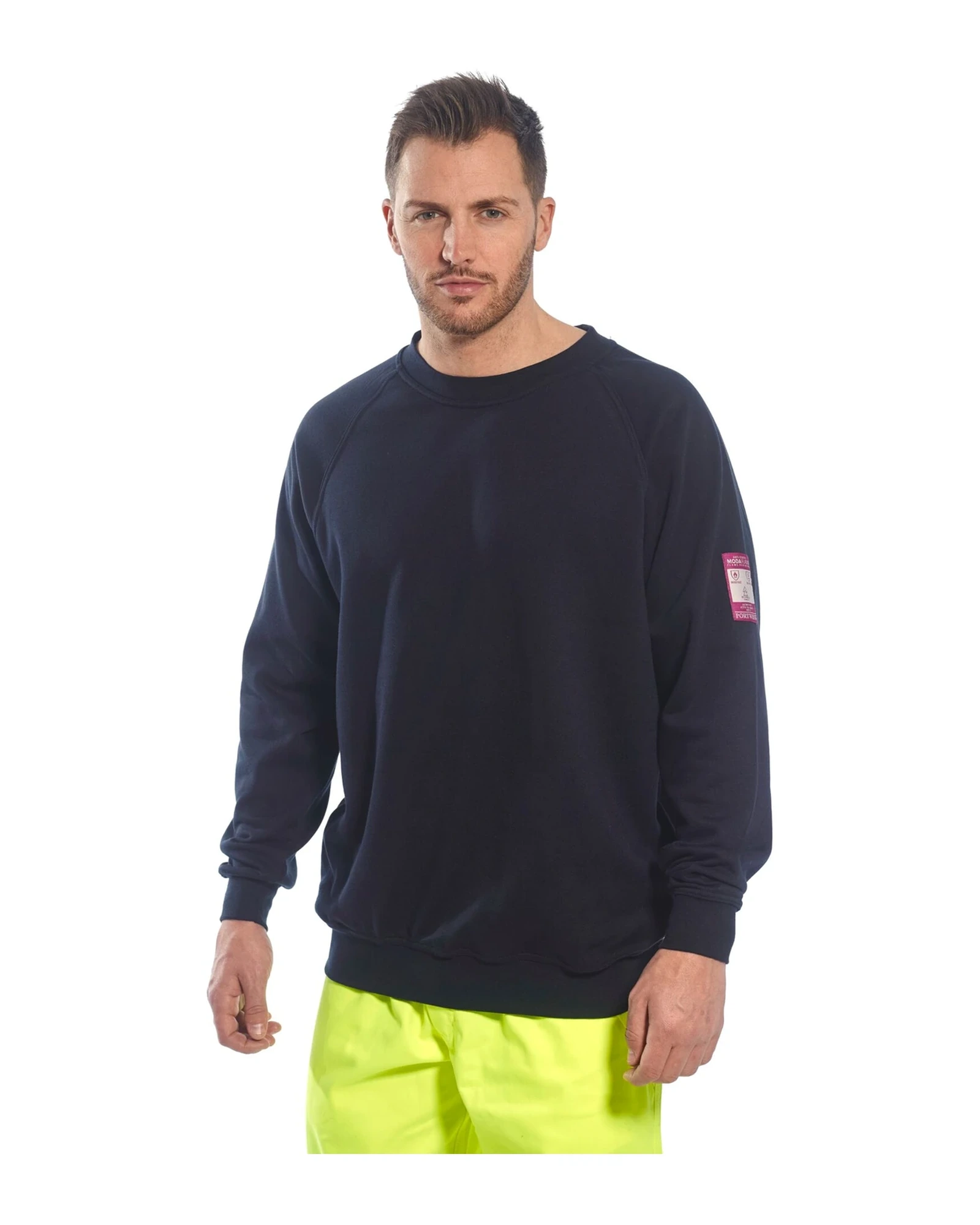 Portwest Modaflame vlamvertragend sweatshirt gedragen door een model