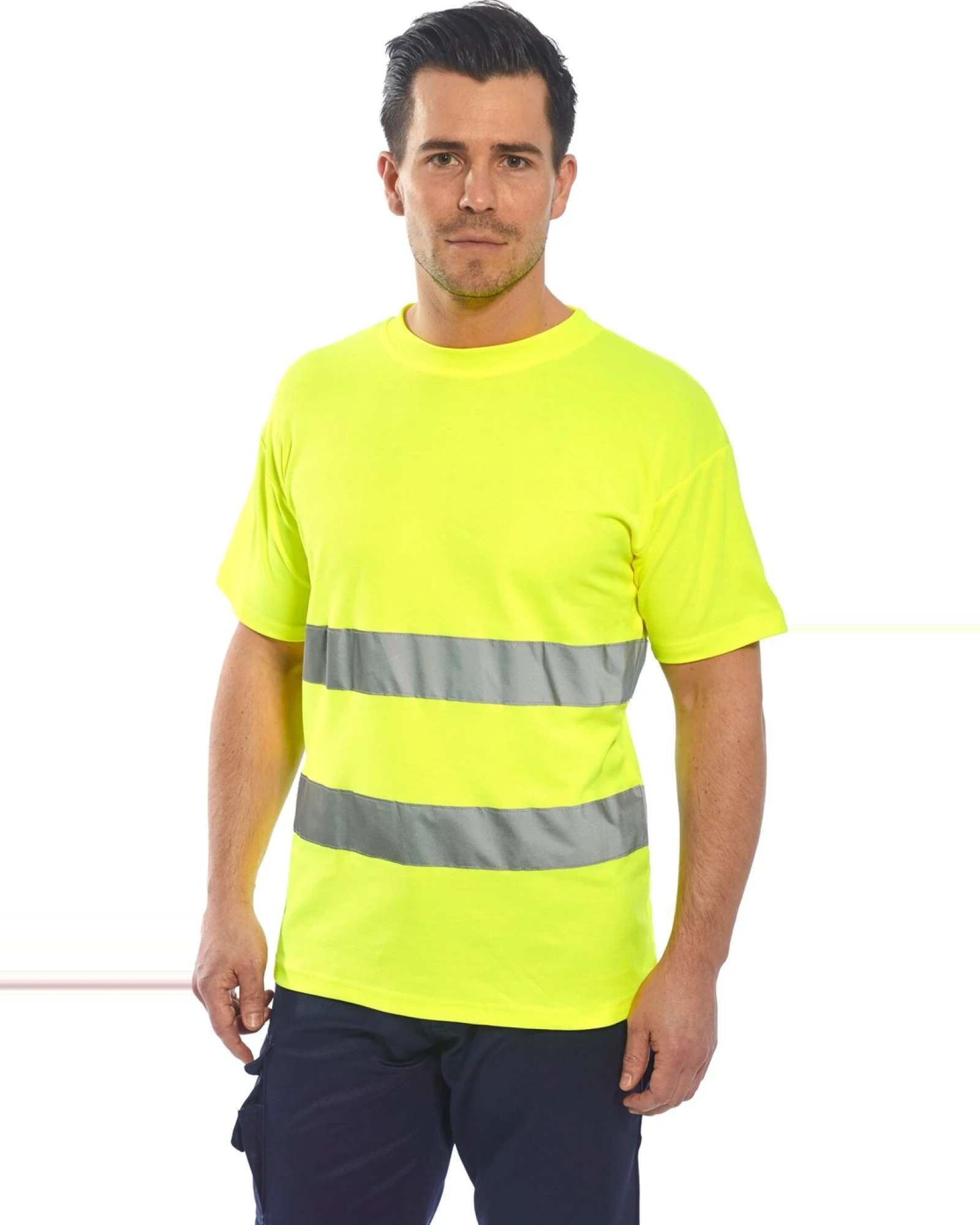 Portwest Comfort Hi-vis T-shirt gedragen door een model