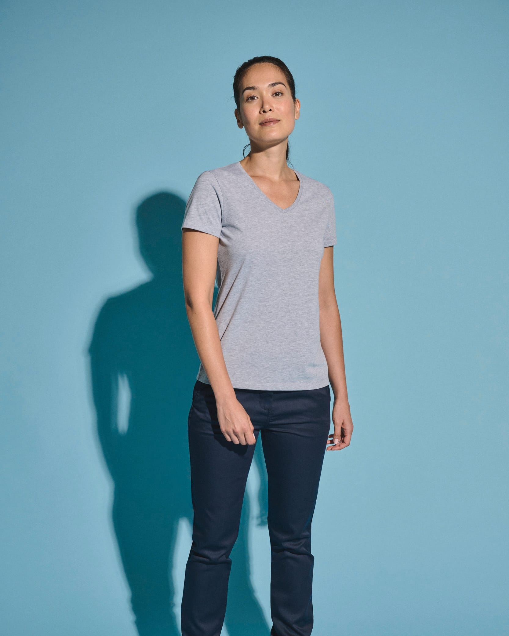 WK Designed To Work WK317 ecologisch antibacterieel dames-T-shirt met V-hals - product duidelijk in beeld